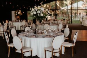 Adnana Flowers Concept Florarie Chiajna Militari Residence Buchete Livrare flori Buchete de mireasaBotez Flowers