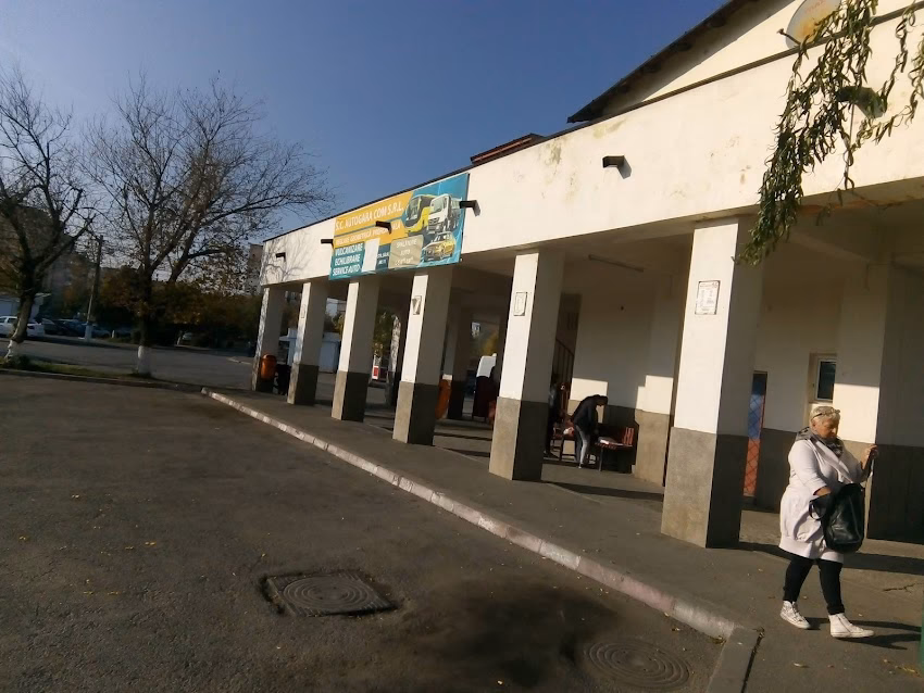 Autogara Com Câmpina