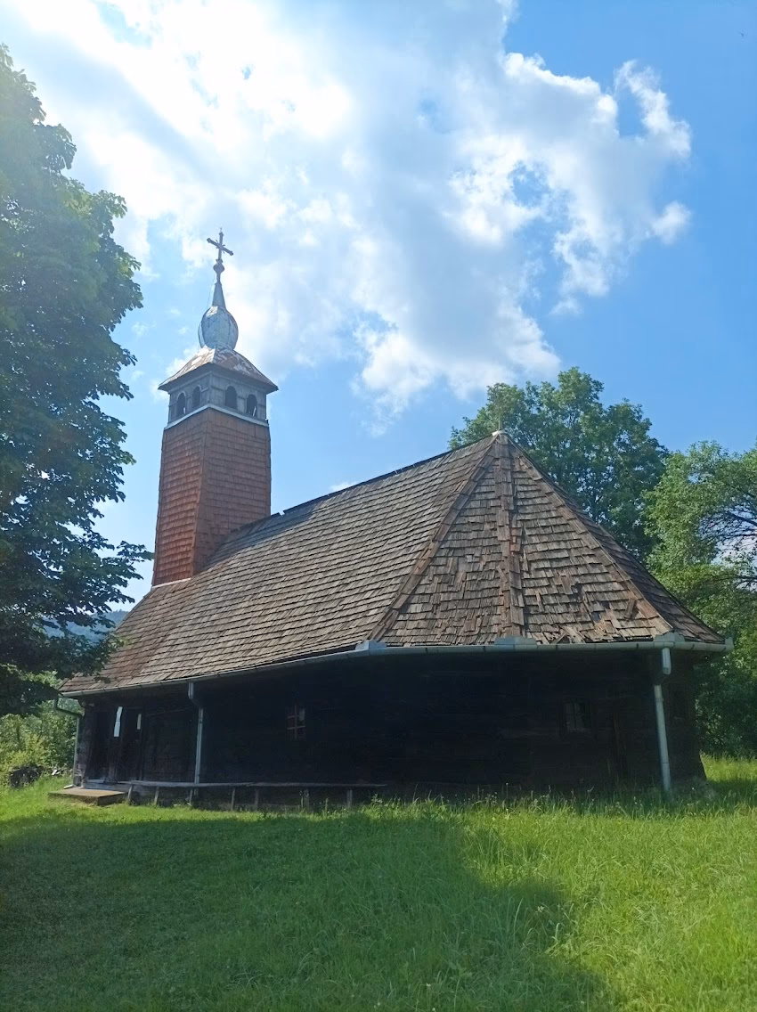 Biserica de lemn din Brădățel