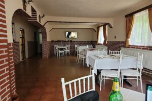 Cabana Cerbu Valea Minișului