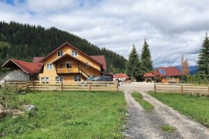 Cabana Magura Punct Gastronomic Local