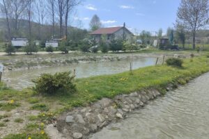 Camping si Pastravaria zavoi