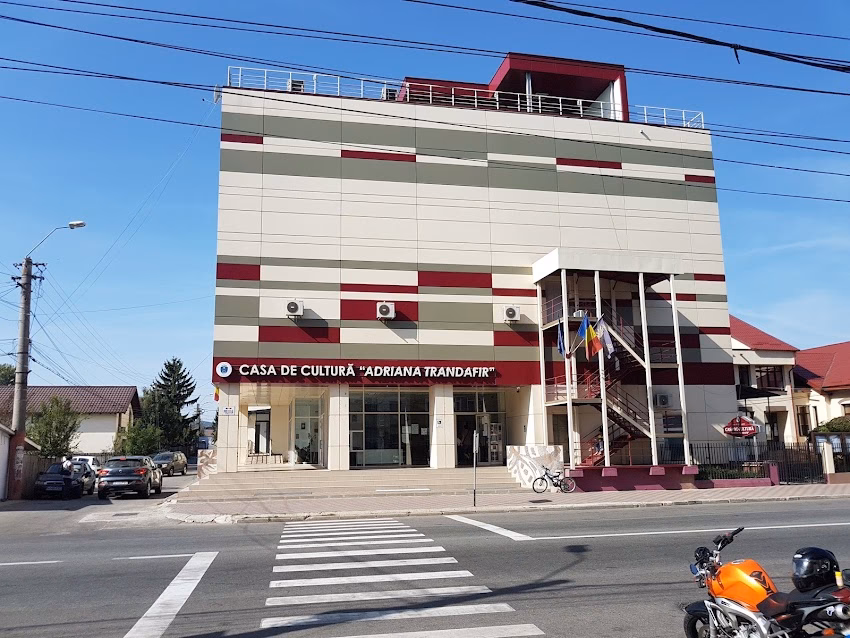 Casa de Cultură Adriana Trandafir Bascov