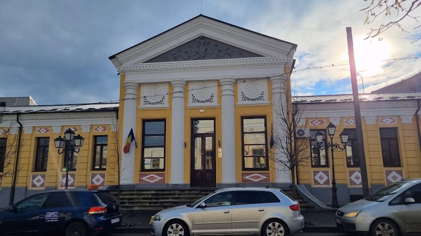 Casa de Cultură Alexandru Giugaru