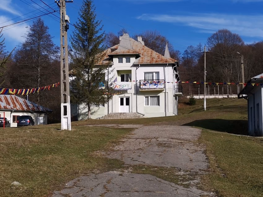 Centrul de Agrement Nucşoara