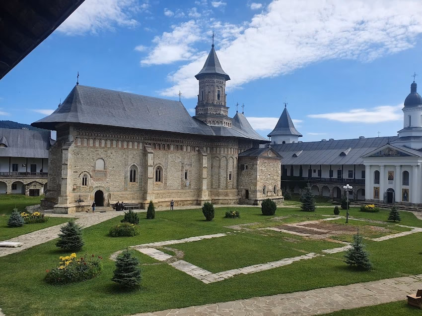 Centrul Social Cultural Sfântul Paisie