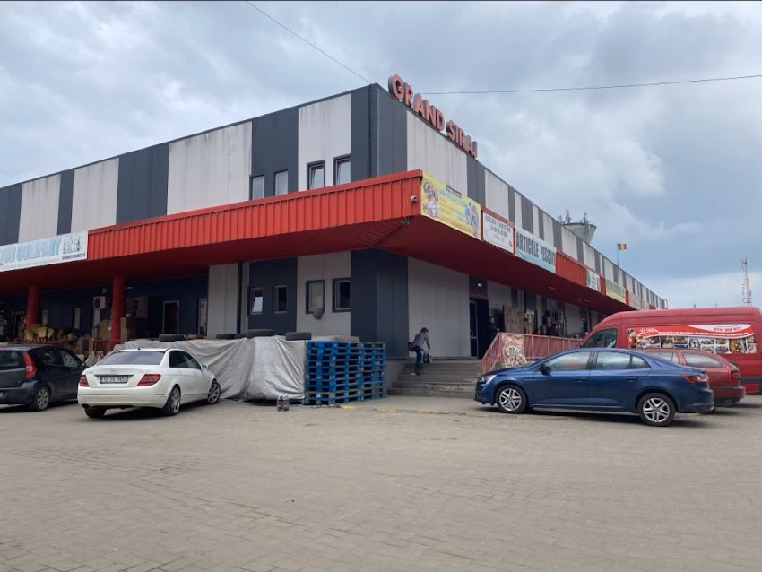 Complex Comercial Siraj