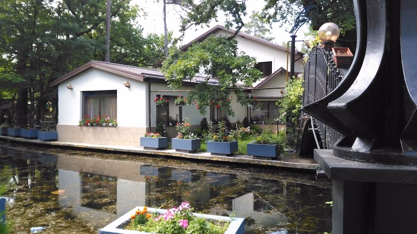 Conacul Trandafirilor