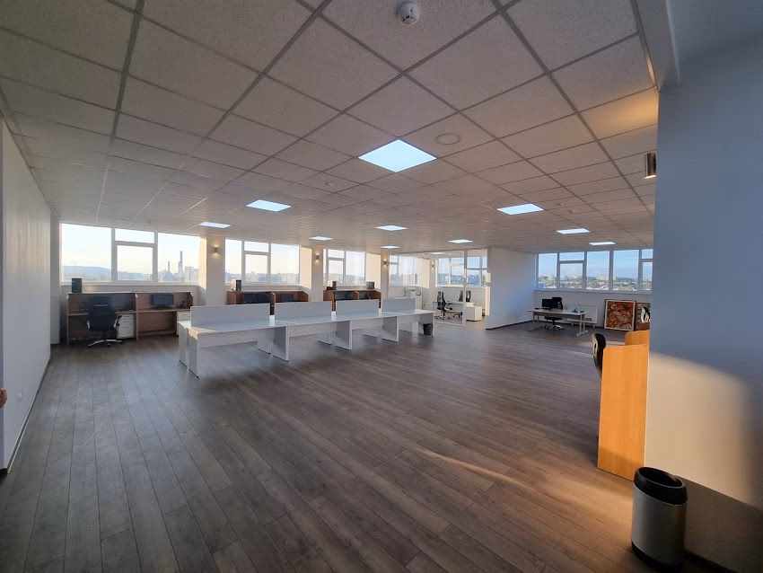 Cons Geolux Office Center