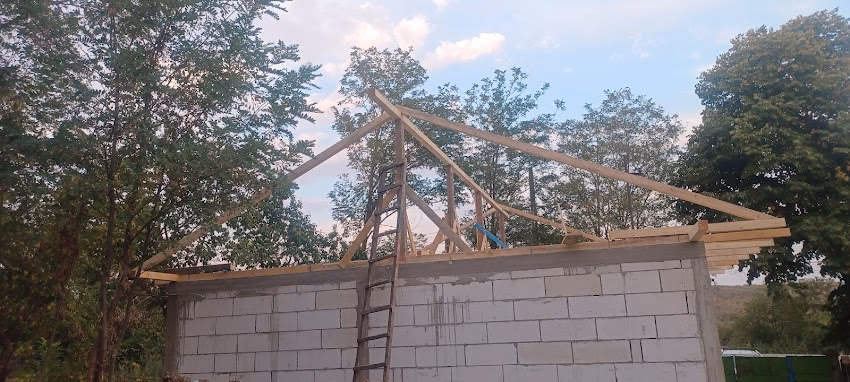 Corni CorniAlbești