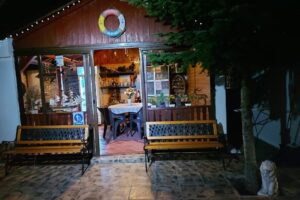 Ellas Wood Costinești