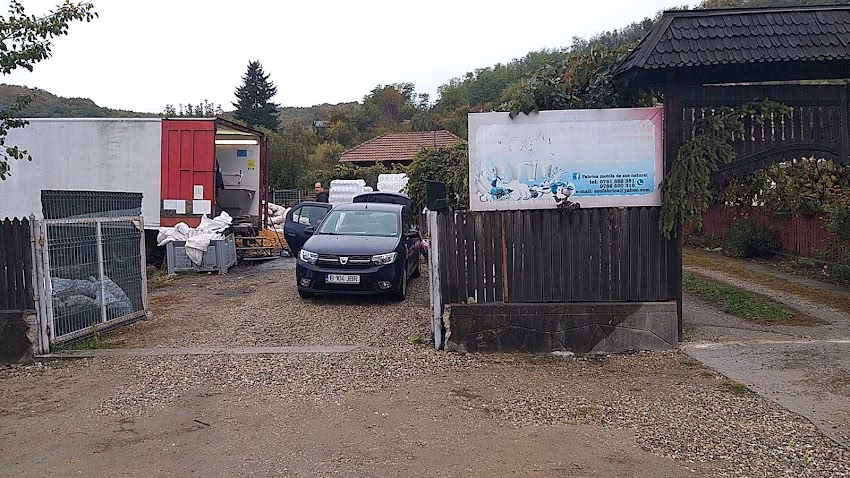 Fabrica mobilă de suc natural