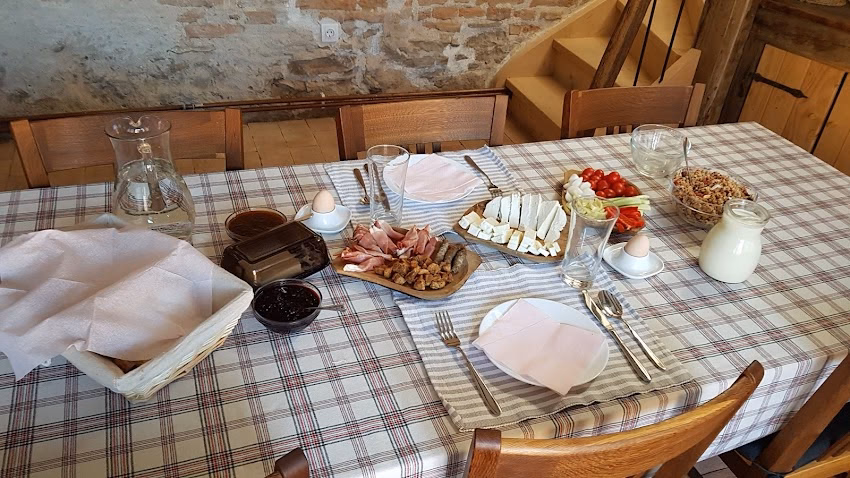 Ferma de Biodiversitate Cobor