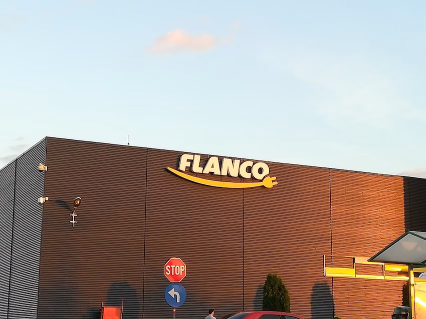 Flanco Smart Discounter Pitesti Auchan Bradu