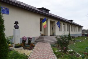 Ghiseul Postal Horodniceni Sat cu Blocuri