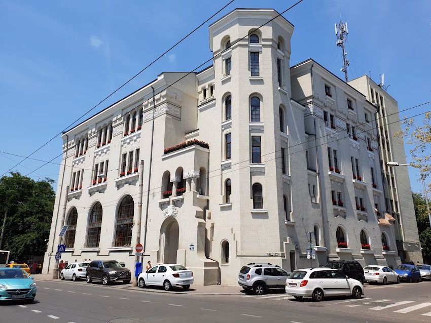Girexim Business Center