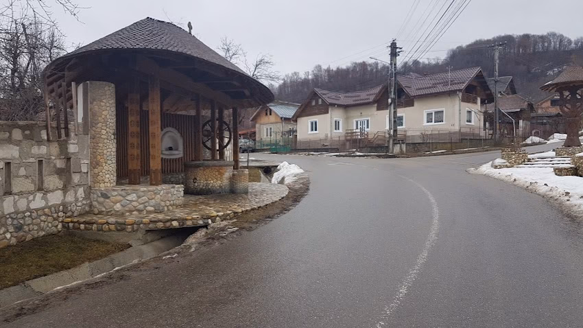 Glodeni vale Pucioasa Casa Nr 152