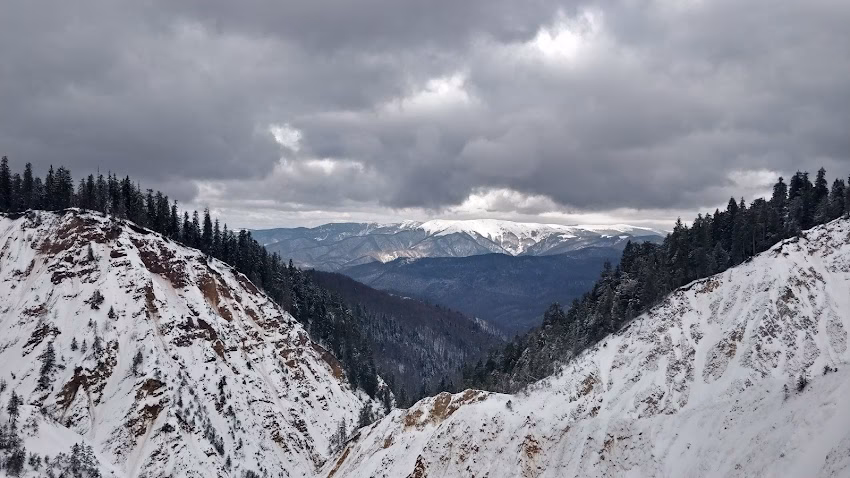 Groapa Ruginoasa Valea Seacă
