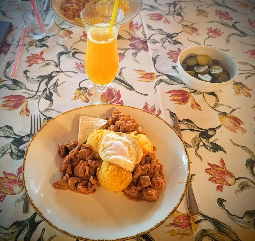 Hotel Restaurant Carul cu Flori