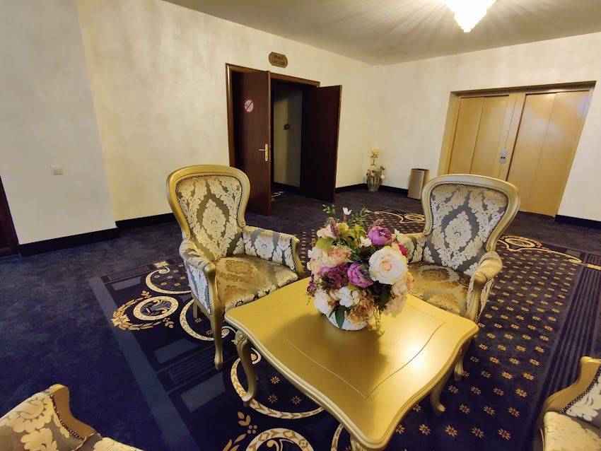 Imperial Inn Hotel
