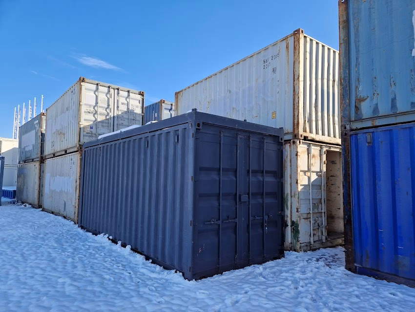 Închirieri containere toalete ecologice