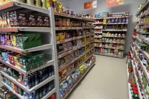 La doi pașiVatra Moldoviței