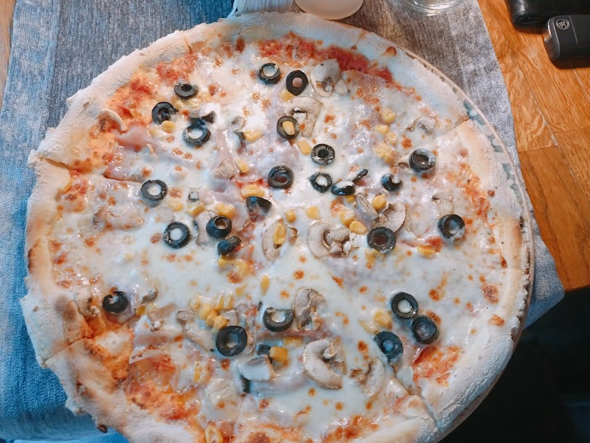 Lake House Restaurant