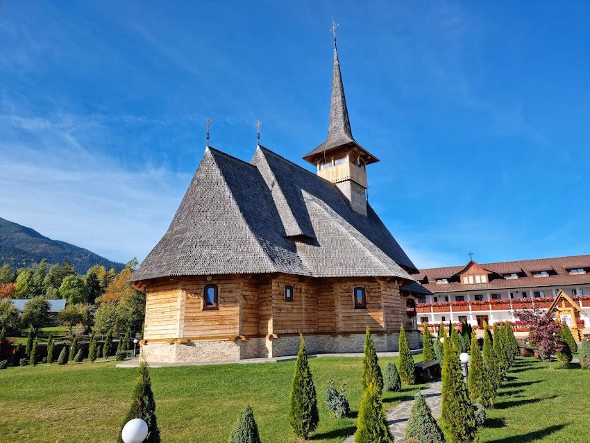 Mănăstirea Borșa Pietroasa