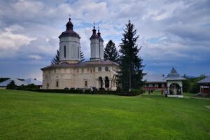 Mănăstirea Ciolanu