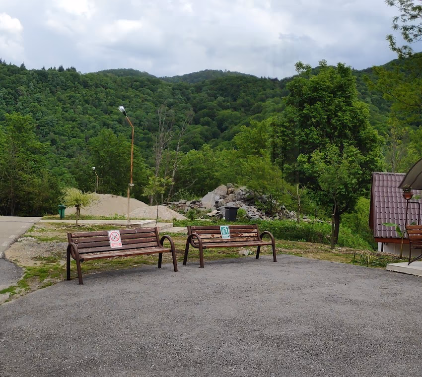 Mănăstirea Luncanii De Sus