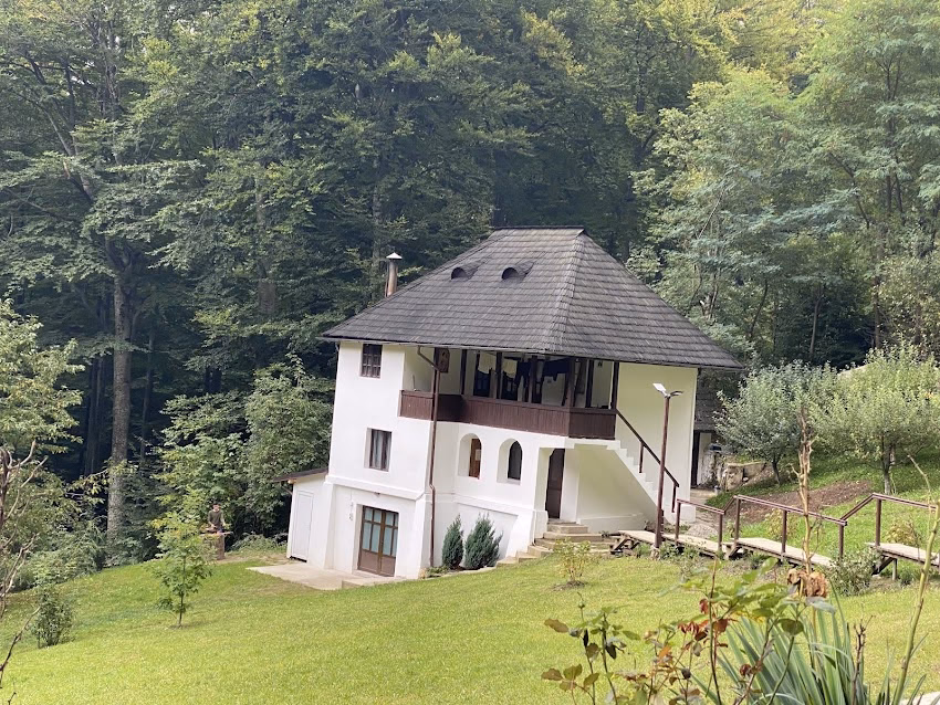 Mănăstirea Pahomie