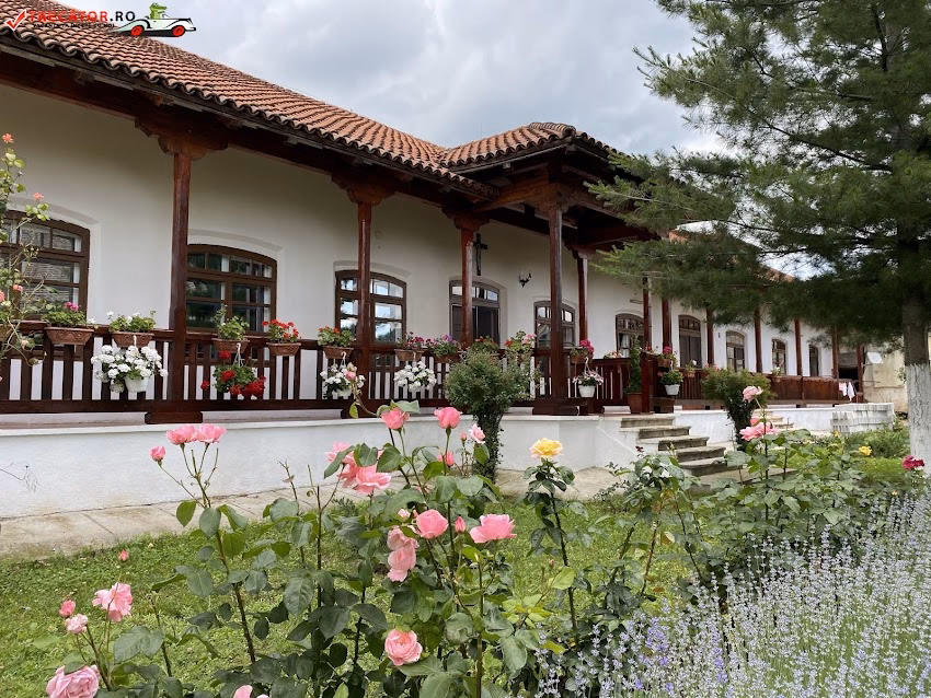 Mănăstirea Plătărești