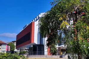 Mcm Center Office Retail