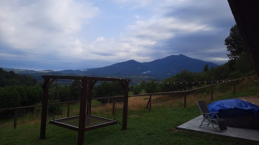 Mijlocenii Bârgăului