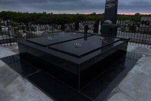 Monumente Funerare Penyigei Ștefan Valea Lui Mihai