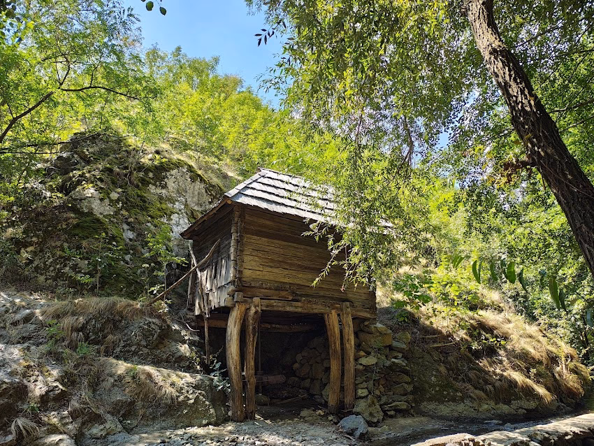 Morile de apă de la Rudăria
