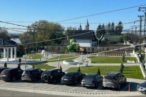 Parc Central Cristești