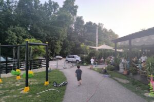 PensiuneRestaurant La Pădurea Statului