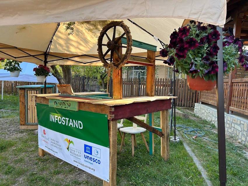 Piața Artizanilor Slow Food Gourmet Hub Buzău