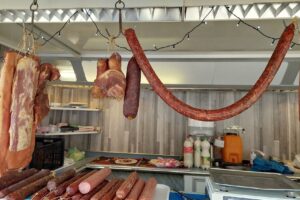 Piața duminicală Lopătari