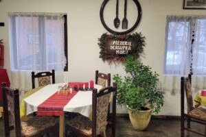 Pizzeria Deasupra Morii