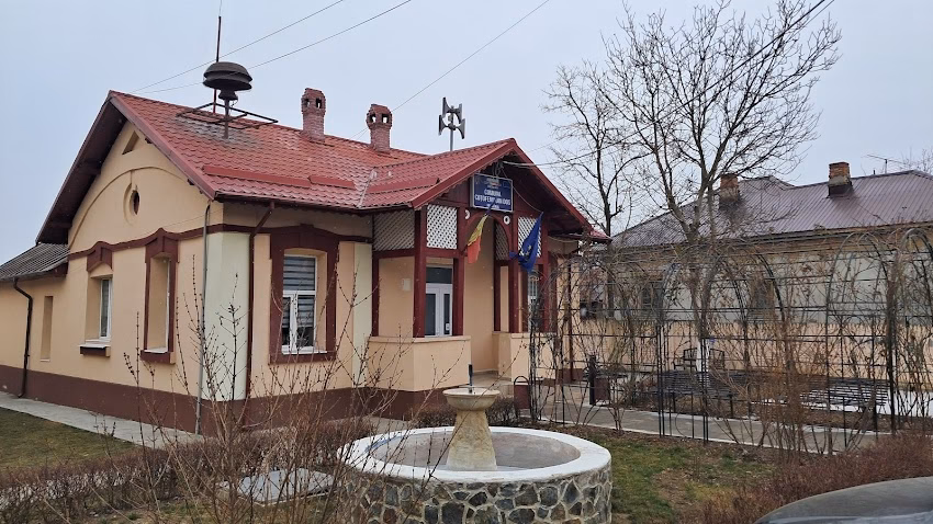 Primăria Coțofenii din Dos