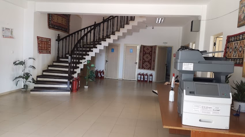 Primăria Dobrovăț