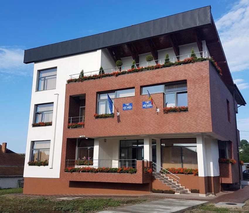 Primăria Grumăzeşti