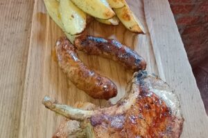 Punct Gastronomic Local La Motoare Hales