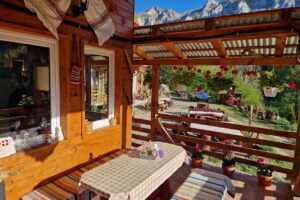 Punct Gastronomic Local Scarita Belioara