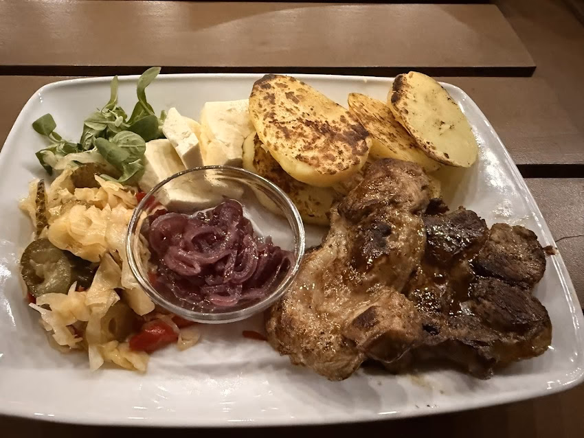 Restaurant Craiasa Muntilor