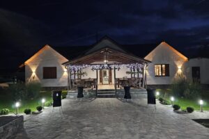 Restaurant Dari Katering Lipău