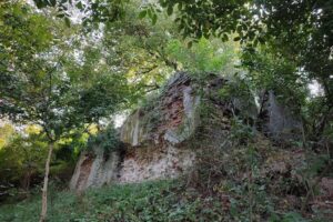 Ruinele Castelului Degenfeld