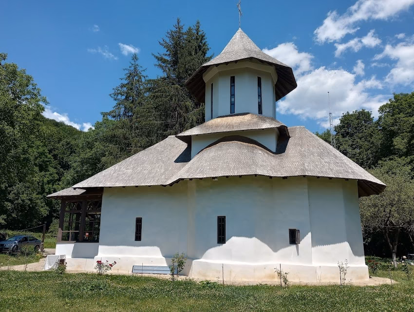 Schitul Lespezi
